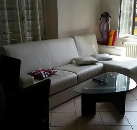 Happy House Guest house