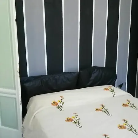Guest house Happy House Parma